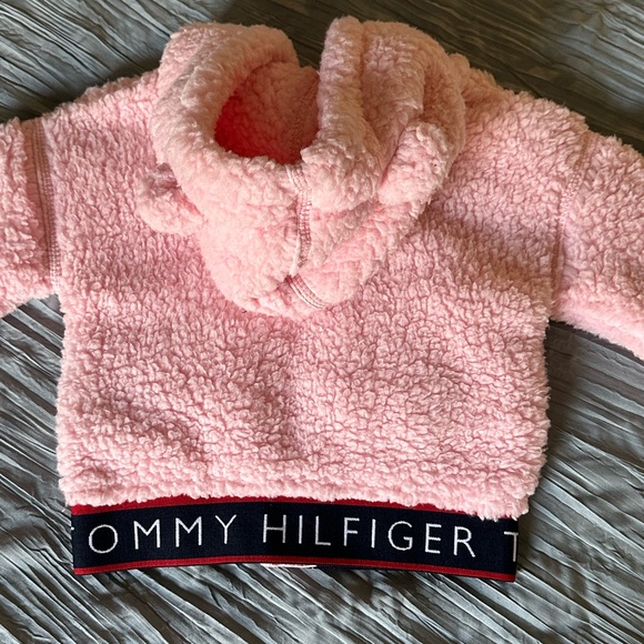 Tommy Hilfiger Baby Girls Minky Hooded Jacket Zip up Fleece ACCEPTING OFFERS - Picture 7 of 16